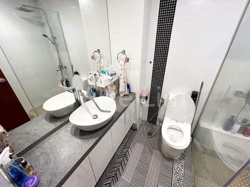 1 Bed Apartment (Condo) for Rent in  The Daffodil - Image 2